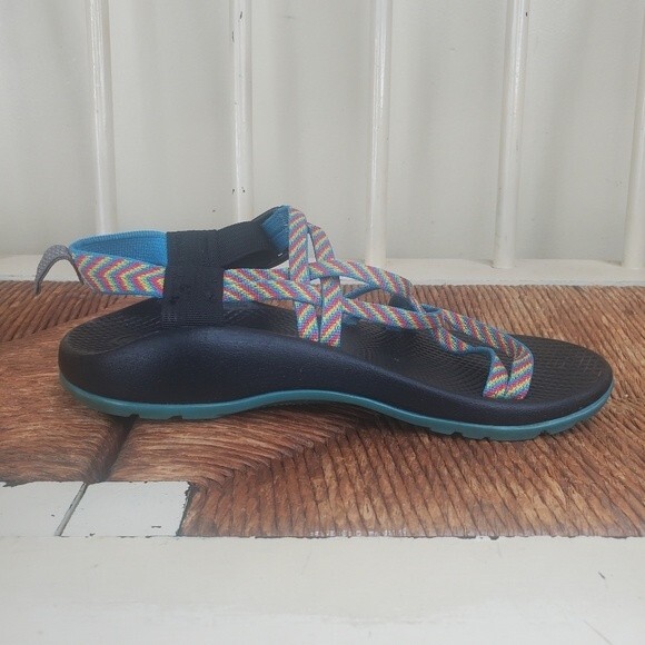 Chaco ZX/1 Strappy Rainbow Fiesta Sandals Outdoor Water Hiking Youth 5 - Picture 6 of 10